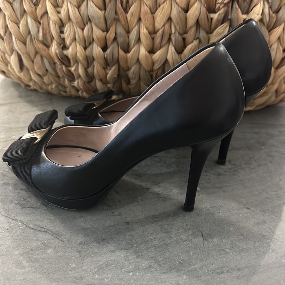 Black Peep Toe Pumps - Picture 3 of 4